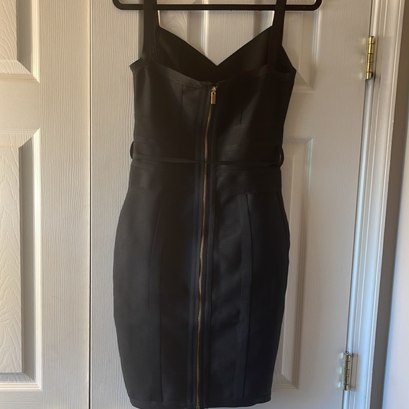 Bella Barnett Stella Bandage Dress. Black. Size XL - Picture 7 of 9